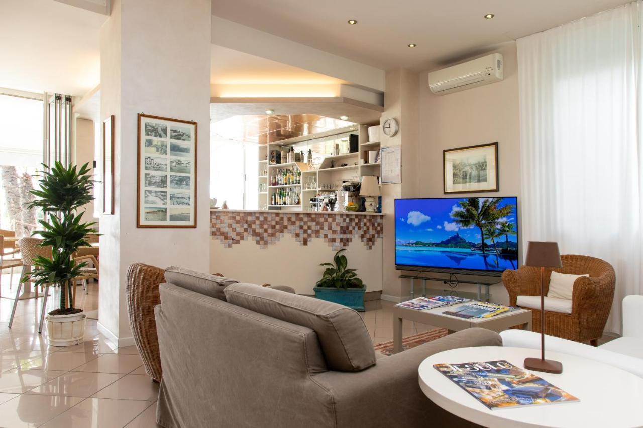 Hotel Conchiglia Jesolo Extérieur photo