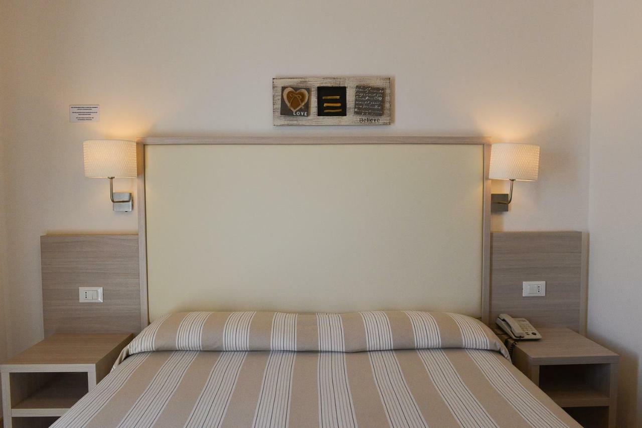 Hotel Conchiglia Jesolo Extérieur photo