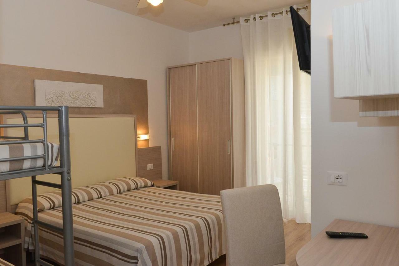 Hotel Conchiglia Jesolo Extérieur photo